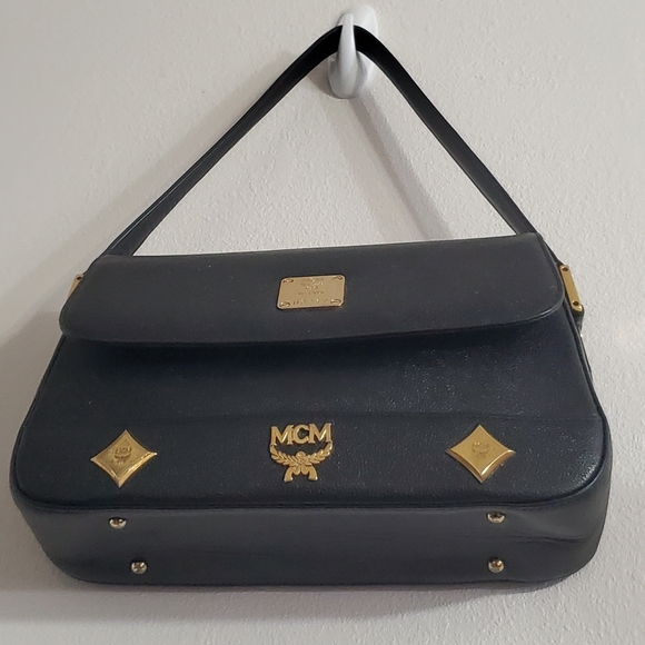 MCM Black Shoulder Bag - Picture 4 of 9